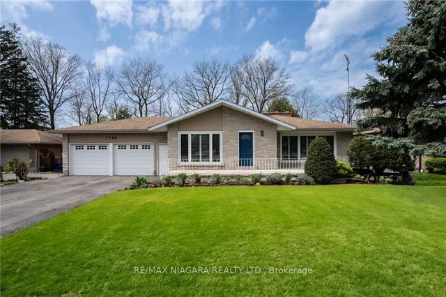 1740 Four Mile Creek Rd, House detached with 4 bedrooms, 2 bathrooms and 12 parking in Niagara on the Lake ON | Image 12