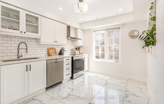 3 - 2788 Eglinton Ave E, Townhouse with 3 bedrooms, 4 bathrooms and 2 parking in Toronto ON | Image 30