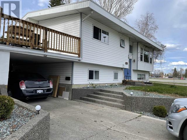 2660 20th Ave, House detached with 4 bedrooms, 2 bathrooms and null parking in Prince George BC | Image 1