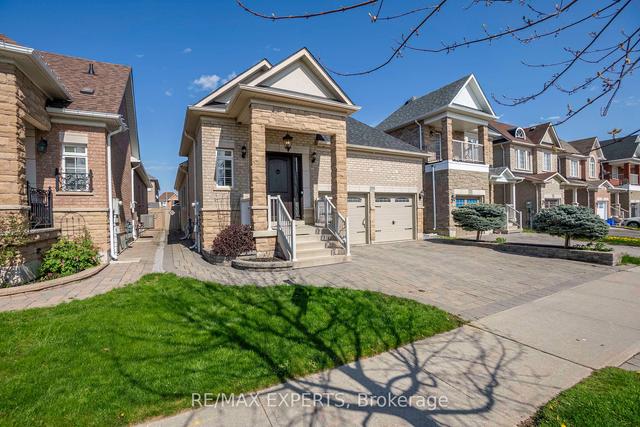209 Vellore Park Ave, House detached with 3 bedrooms, 4 bathrooms and 5 parking in Vaughan ON | Image 23