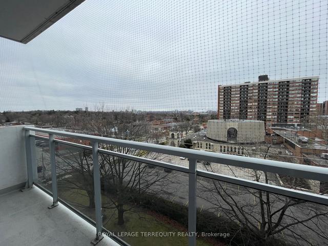 601 - 151 La Rose Ave, Condo with 2 bedrooms, 1 bathrooms and 1 parking in Toronto ON | Image 4