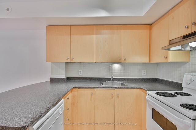 235 - 415 Jarvis St, Townhouse with 2 bedrooms, 1 bathrooms and 0 parking in Toronto ON | Image 5