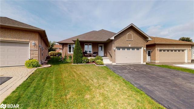 6 Marsh Court, House detached with 3 bedrooms, 2 bathrooms and 6 parking in Kawartha Lakes ON | Image 1