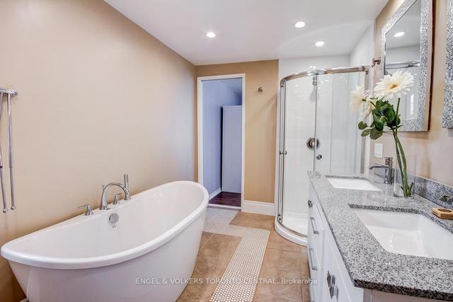 7 Wiley Ave, House detached with 1 bedrooms, 2 bathrooms and 0 parking in Toronto ON | Image 8
