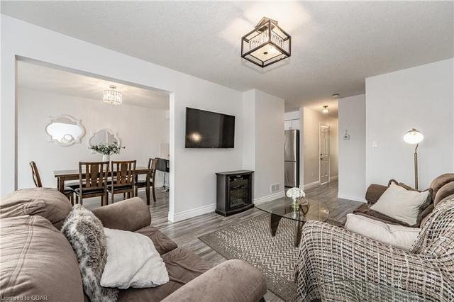 50 Schiedel Dr, House semidetached with 3 bedrooms, 1 bathrooms and 3 parking in Guelph ON | Image 28