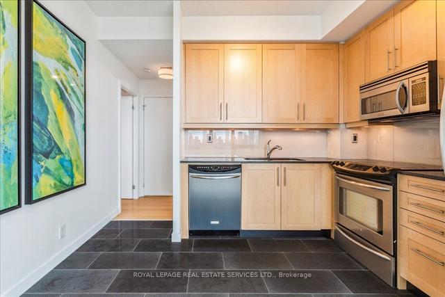 4102 - 33 Lombard St, Condo with 2 bedrooms, 2 bathrooms and 1 parking in Toronto ON | Image 14