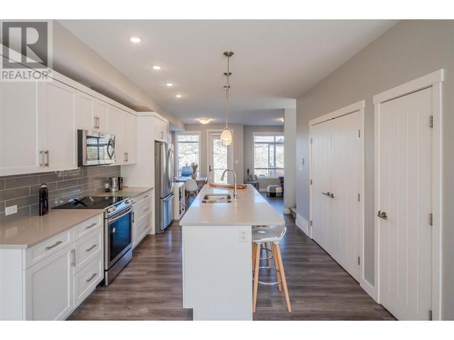 132 - 1115 Holden Rd, House attached with 3 bedrooms, 2 bathrooms and 4 parking in Penticton BC | Image 14