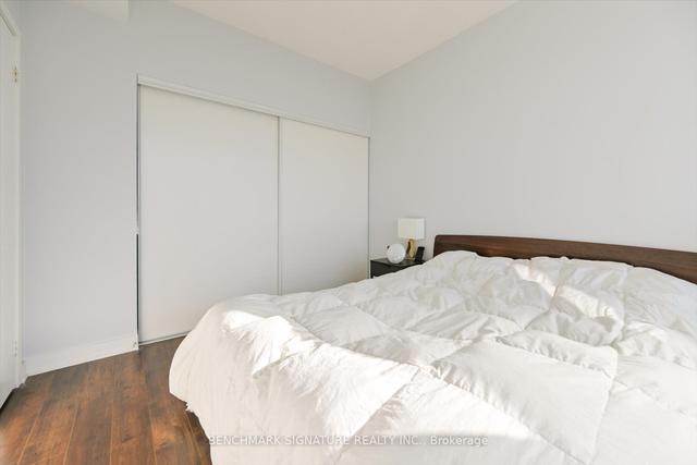 2612 - 121 Mcmahon Dr, Condo with 1 bedrooms, 1 bathrooms and 1 parking in Toronto ON | Image 13