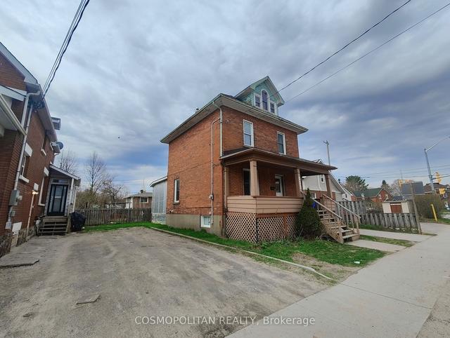 523 Front St, House detached with 6 bedrooms, 2 bathrooms and 2 parking in North Bay ON | Image 18