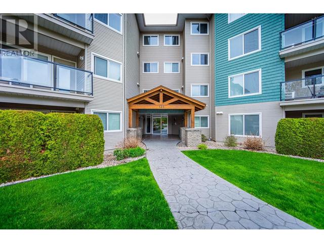 303 - 135 Ziprick Road, Condo with 2 bedrooms, 2 bathrooms and 2 parking in Kelowna BC | Image 26