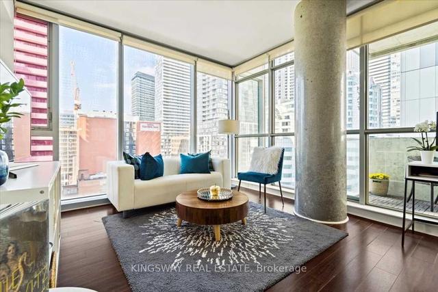 1107 - 375 King St W, Condo with 2 bedrooms, 2 bathrooms and 1 parking in Toronto ON | Image 8