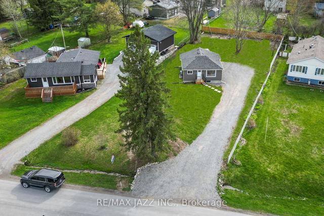 99 Cowans Cres, House detached with 2 bedrooms, 2 bathrooms and 8 parking in Kawartha Lakes ON | Image 12