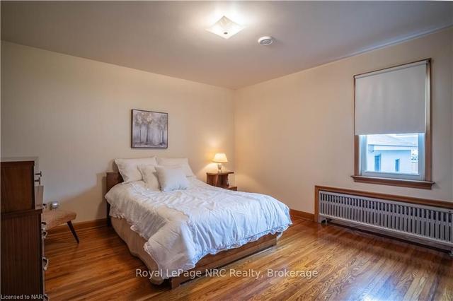 150 Clarke St, House detached with 3 bedrooms, 1 bathrooms and 5 parking in Port Colborne ON | Image 21