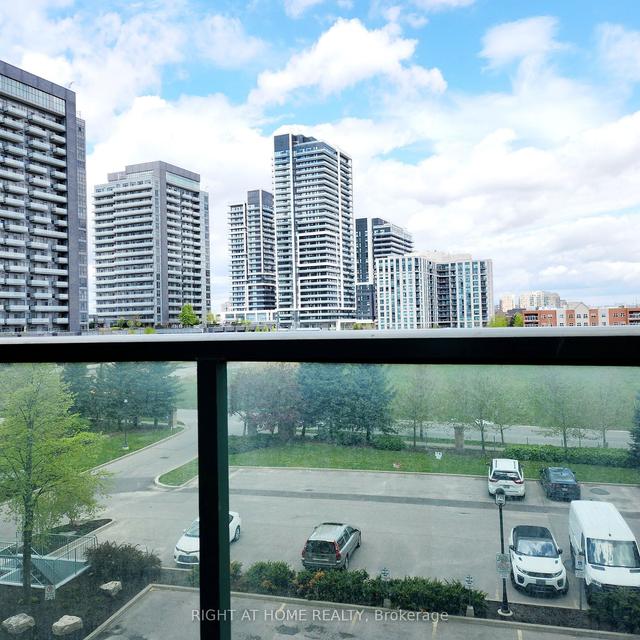 401 - 23 Oneida Cres, Condo with 1 bedrooms, 1 bathrooms and 1 parking in Richmond Hill ON | Image 2