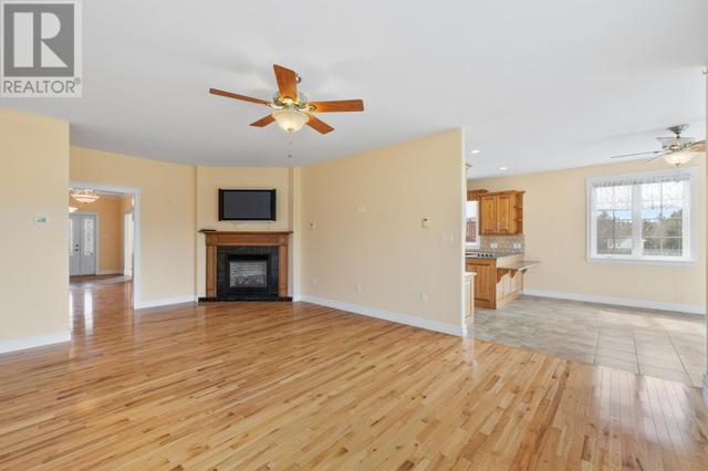 13 Forest Dr, House detached with 4 bedrooms, 3 bathrooms and null parking in Charlottetown PE | Image 22