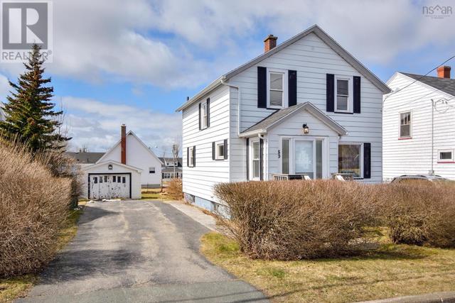 60 Ashby Rd, House detached with 3 bedrooms, 1 bathrooms and null parking in Cape Breton NS | Image 1