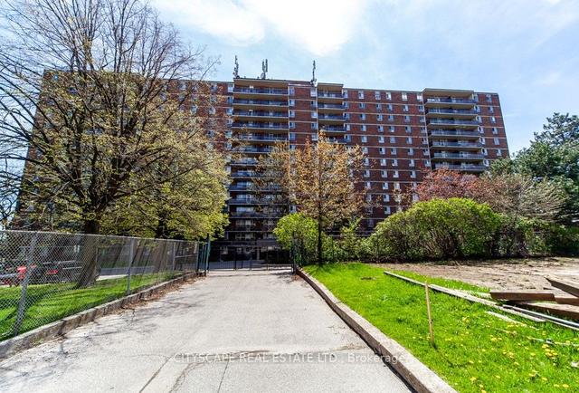 1005 - 1950 Kennedy Rd, Condo with 3 bedrooms, 1 bathrooms and 1 parking in Toronto ON | Image 12