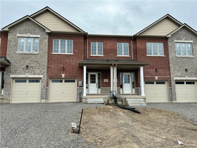 6 Harmony Way, House attached with 3 bedrooms, 2 bathrooms and 2 parking in Thorold ON | Image 1