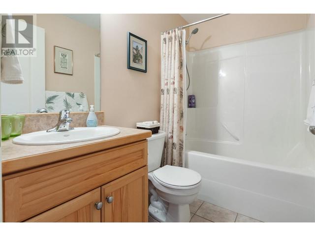 118 - 705 Balsam Ave, House attached with 3 bedrooms, 3 bathrooms and 2 parking in Penticton BC | Image 22