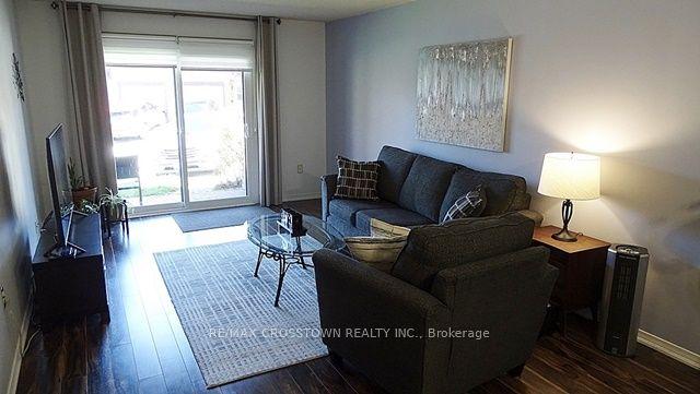 108 - 1 Quail Cres, Condo with 2 bedrooms, 1 bathrooms and 1 parking in Barrie ON | Image 12