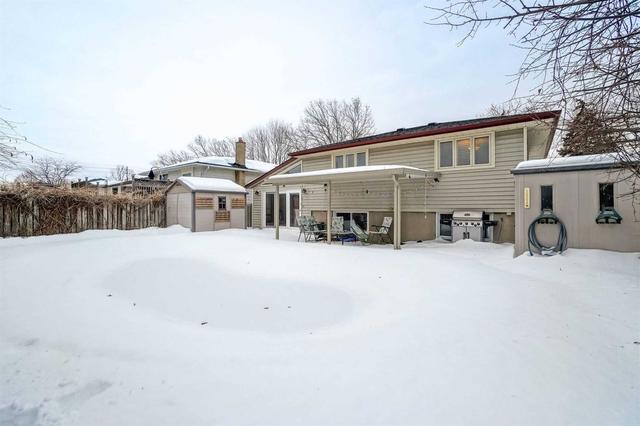 12 Rochelle Dr, House detached with 3 bedrooms, 2 bathrooms and 3 parking in St. Catharines ON | Image 28