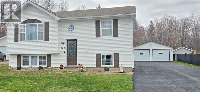 524 Pierre, House detached with 3 bedrooms, 1 bathrooms and null parking in Dieppe NB | Image 1