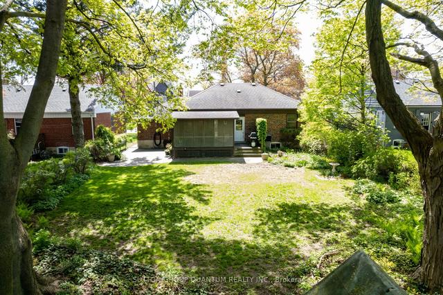 1399 Applewood Rd, House detached with 2 bedrooms, 2 bathrooms and 5 parking in Mississauga ON | Image 33