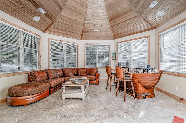 1347 Rosseau Rd, House detached with 5 bedrooms, 4 bathrooms and 5 parking in Muskoka Lakes ON | Image 10