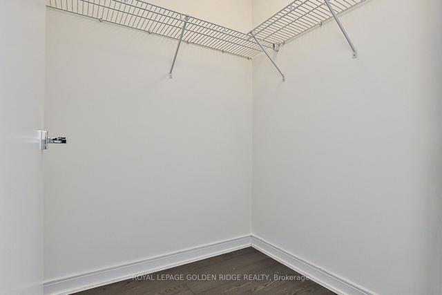 517 - 57 St Joseph St, Condo with 2 bedrooms, 2 bathrooms and 0 parking in Toronto ON | Image 11