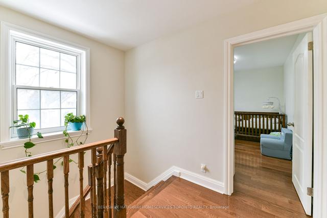 277 Lawrence Ave E, House detached with 4 bedrooms, 3 bathrooms and 3 parking in Toronto ON | Image 5