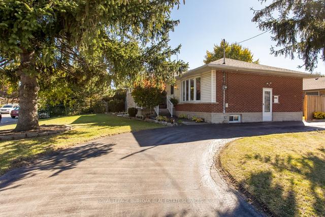 130 Mountville Ave, House detached with 3 bedrooms, 2 bathrooms and 6 parking in Hamilton ON | Image 36