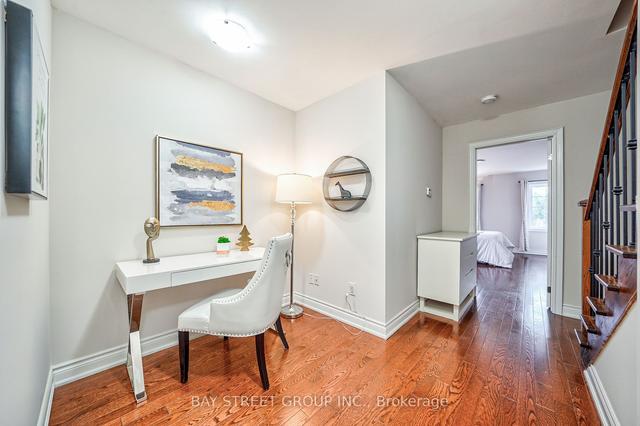 12 - 70 Hargrave Lane, Townhouse with 3 bedrooms, 3 bathrooms and 2 parking in Toronto ON | Image 18