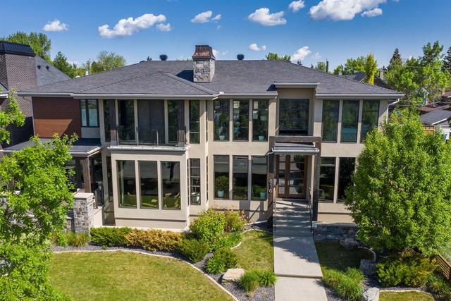 616 Crescent Road Nw, House detached with 5 bedrooms, 4 bathrooms and 3 parking in Calgary AB | Image 2