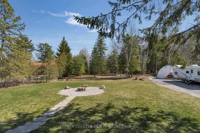 1000 Memorial Ave, House detached with 3 bedrooms, 2 bathrooms and 21 parking in Oro Medonte ON | Image 25
