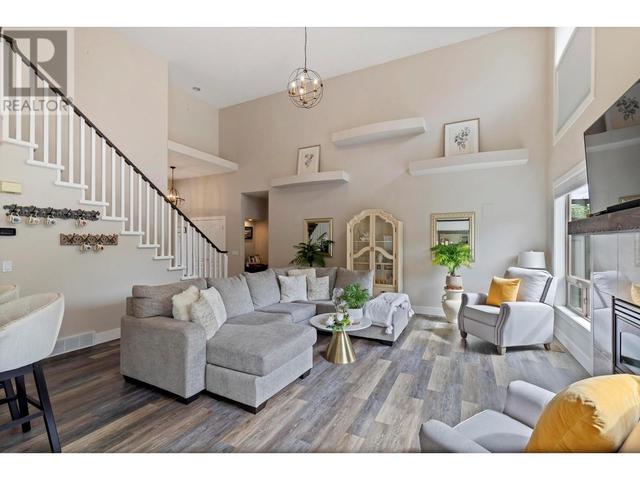 2521 Quail Pl, House detached with 5 bedrooms, 3 bathrooms and 6 parking in Kelowna BC | Image 11