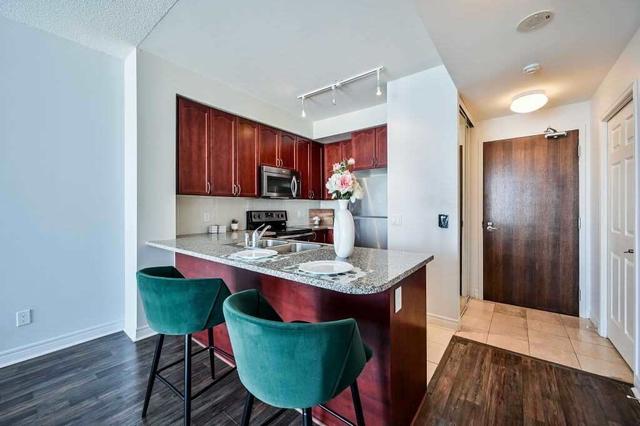 1002 - 339 Rathburn Rd W, Condo with 1 bedrooms, 1 bathrooms and 1 parking in Mississauga ON | Image 5