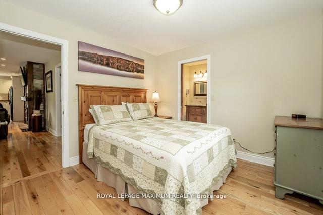 126-7 - 1052 Rat Bay Rd, House detached with 3 bedrooms, 2 bathrooms and 3 parking in Lake of Bays ON | Image 10
