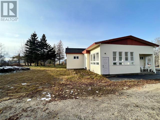 9 Abbotts Road, House detached with 3 bedrooms, 2 bathrooms and null parking in Centreville Wareham Trinity NL | Image 4