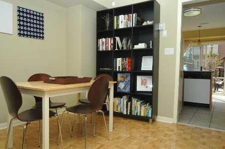 th 1 - 151 Merton St, Townhouse with 4 bedrooms, 3 bathrooms and 1 parking in Toronto ON | Image 3