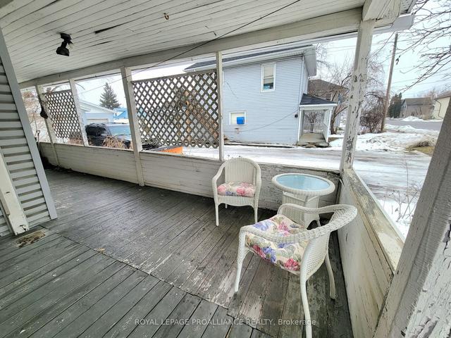 95 Stanley St, House detached with 3 bedrooms, 2 bathrooms and 2 parking in Quinte West ON | Image 25