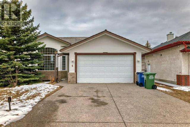 4 West Hall Pl, House detached with 4 bedrooms, 3 bathrooms and 4 parking in Cochrane AB | Image 3