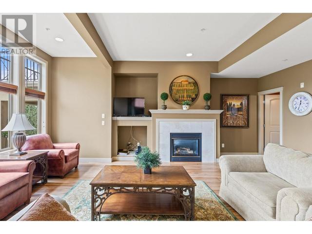 127 - 1795 Country Club Dr, House attached with 2 bedrooms, 2 bathrooms and null parking in Kelowna BC | Image 11
