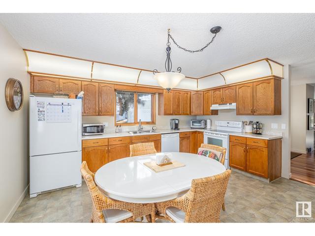 9106 Grandin Rd, House detached with 3 bedrooms, 2 bathrooms and null parking in St. Albert AB | Image 14