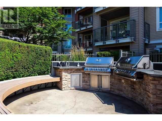 217 - 1089 Sunset Dr, Condo with 2 bedrooms, 2 bathrooms and 1 parking in Kelowna BC | Image 15