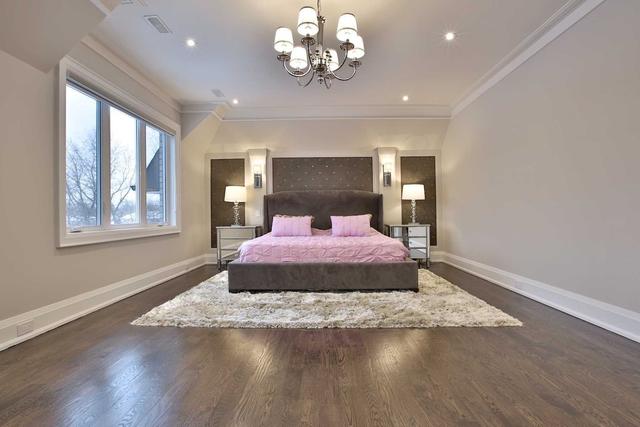365 Hillcrest Ave, House detached with 4 bedrooms, 7 bathrooms and 6 parking in Toronto ON | Image 7