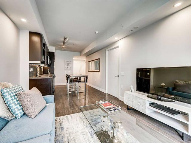 821 - 525 Adelaide St, Condo with 2 bedrooms, 2 bathrooms and 1 parking in Toronto ON | Image 17