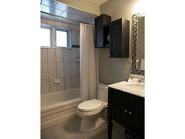 17 Beach Crt, House detached with 2 bedrooms, 3 bathrooms and null parking in Barrie ON | Image 14