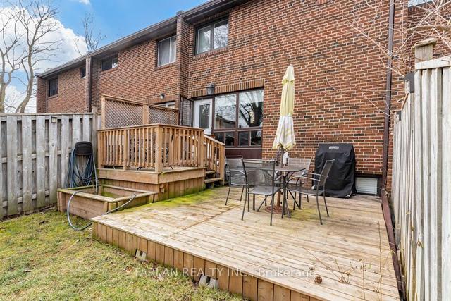 23 - 90 Castlebury Cres, Townhouse with 3 bedrooms, 4 bathrooms and 2 parking in Toronto ON | Image 30