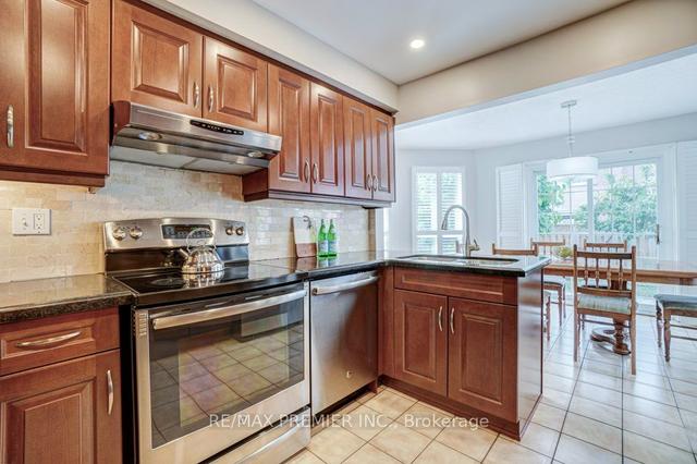 4620 Dunedin Cres, House detached with 4 bedrooms, 4 bathrooms and 4 parking in Mississauga ON | Image 5