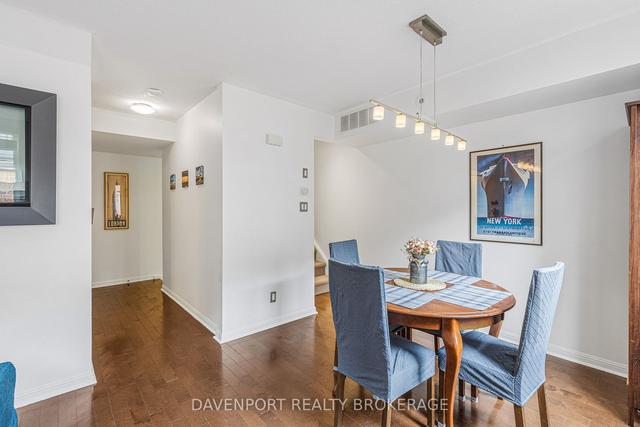 423 - 12 Douro St, Townhouse with 3 bedrooms, 2 bathrooms and 1 parking in Toronto ON | Image 25